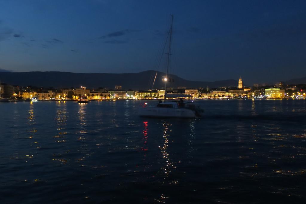 Apartment Veseli Split Buitenkant foto